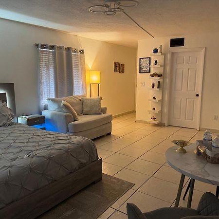 Nuevo Estudio A 5Minutos De Hialeah Park & Casino Eksteriør bilde