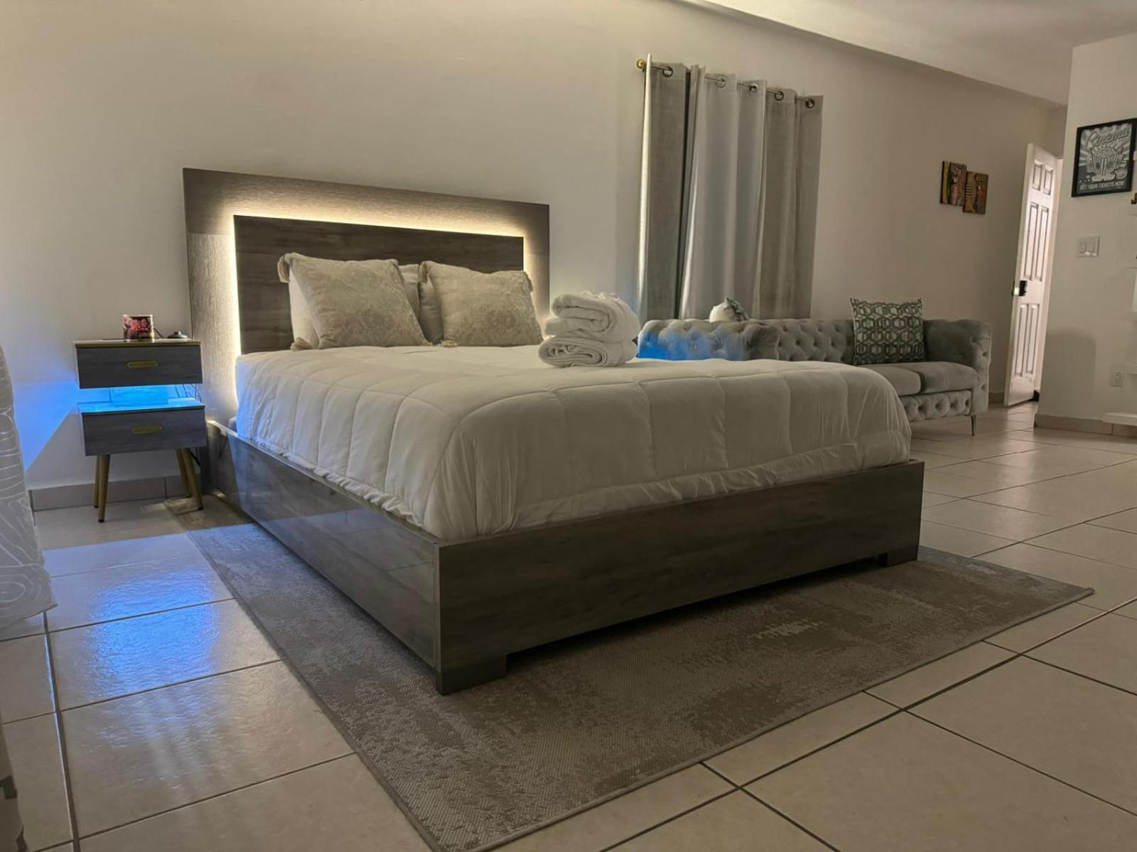 Nuevo Estudio A 5Minutos De Hialeah Park & Casino Eksteriør bilde